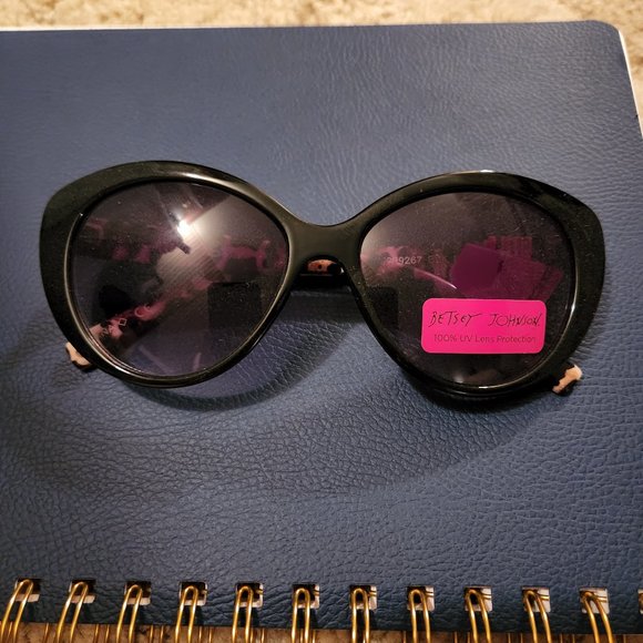 Betsey Johnson | Accessories | Nwt Betsey Johnson Leopard  display picture 3